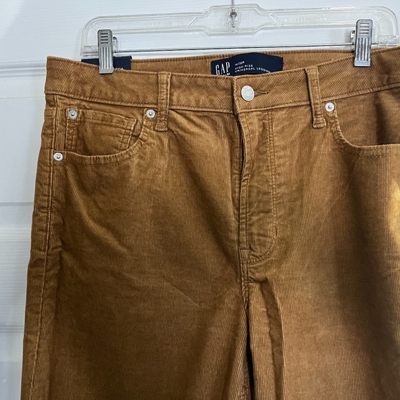 Gap High Ride Universal Leggings in Corduroy - Picture 2 of 5